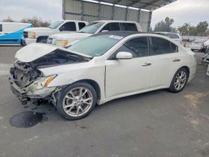 Nissan Maxima S 3.5L 6 2013