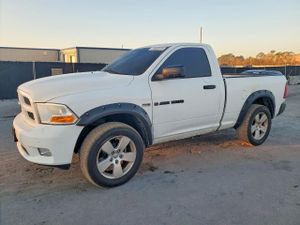 Dodge RAM ST 5.7L 8 2012