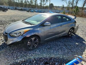 Hyundai Elantra GS 1.8L 4 2013