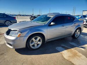 Dodge Avenger SE 2.4L 4 2014