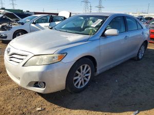 Toyota Camry BASE 2.5L 4 2010
