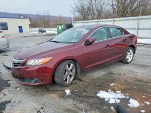 Acura ILX 20 TECH 2.0L 4 2013