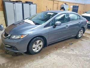 Honda Civic LX 1.8L 4 2013