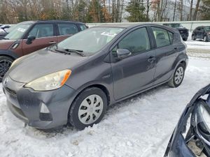 Toyota Prius 1.5L 4 2013