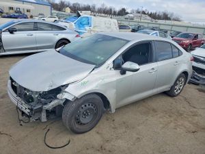 Toyota Corolla LE 2.0L 4 2025