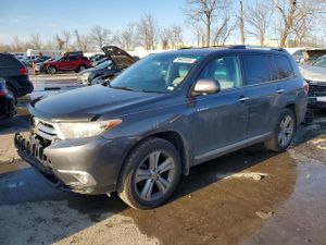 Toyota Highlander 3.5L 6 2013