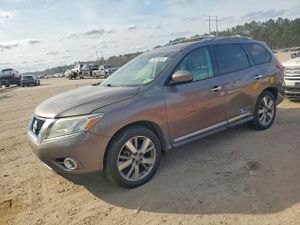 Nissan Pathfinder S 3.5L 6 2013