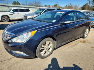 Hyundai Sonata SE 2.4L 4 2011