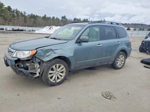 Subaru Forester 2.5L 4 2012