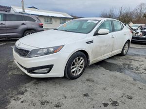 Kia Optima LX 2.4L 4 2013