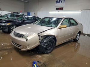 Toyota Camry LE 2.4L 4 2003