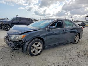 Toyota Camry L 2.5L 4 2014