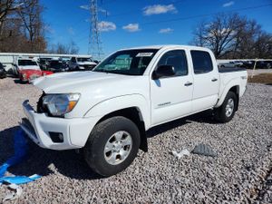 Toyota Tacoma DOUBLE CAB 4.0L 6 2015
