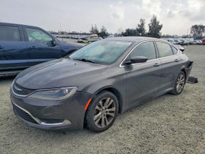 Chrysler 200 LIMITED 2.4L 4 2015