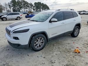Jeep Cherokee LATITUDE 2.4L 4 2015