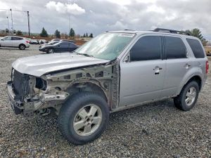 Ford Escape XLT 3.0L 6 2011