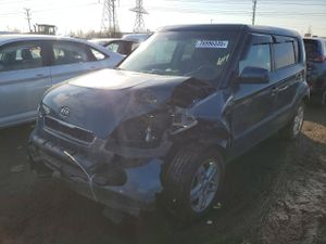 Kia Soul + 2.0L 4 2011