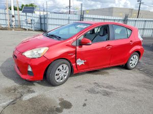 Toyota Prius 1.5L 4 2013