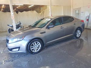 Kia Optima LX 2.4L 4 2013