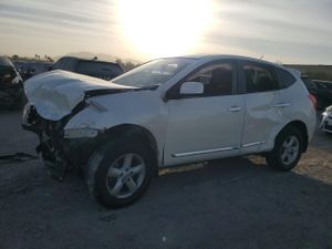 Nissan Rogue S 2.5L 4 2013