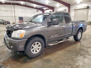 Nissan Titan XE 5.6L 8 2007