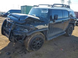 Toyota FJ Cruiser 4.0L 6 2010