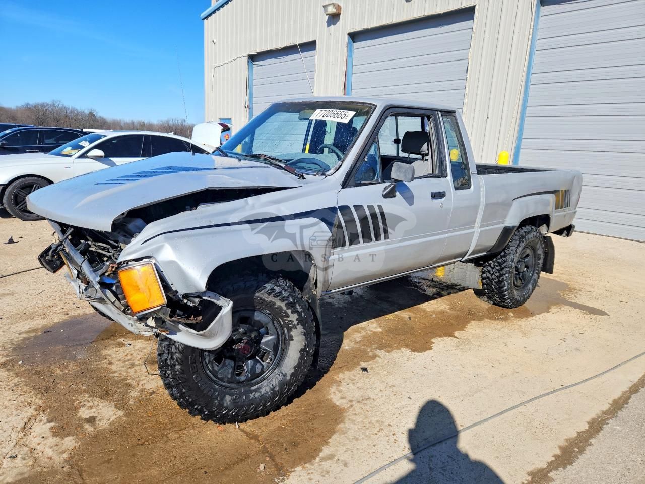 Toyota Hilux XTRACAB RN67 SR5 2.4L 4 1987