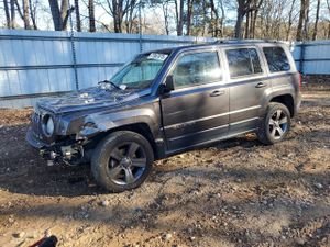 Jeep Patriot LATITUDE 2.0L 4 2015