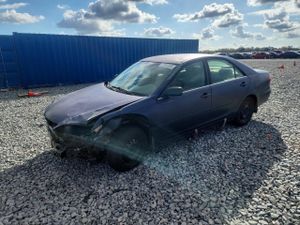 Toyota Camry LE 2.4L 4 2002