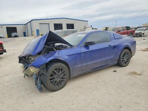 Ford Mustang 3.7L 6 2014