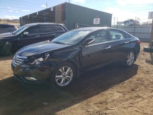 Hyundai Sonata SE 2.4L 4 2013