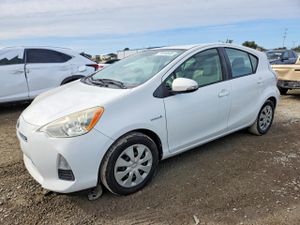 Toyota Prius 1.5L 4 2014