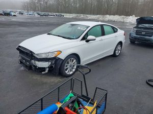 Ford Fusion SE 2.0L 4 2020