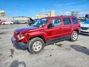 Jeep Patriot LATITUDE 2.0L 4 2014