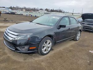 Ford Fusion SE 2.5L 4 2012