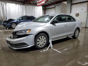 Volkswagen Jetta BASE 2 L 4 2015