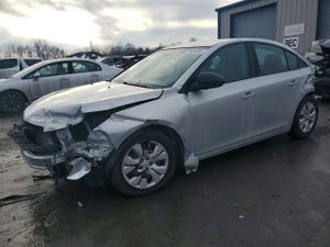 Chevrolet Cruze LS 1.8L 4 2015