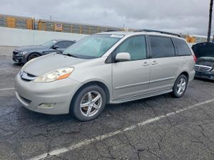 Toyota Sienna XLE 3.5L 6 2007