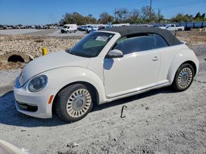 Volkswagen Beetle 2.5L 5 2014