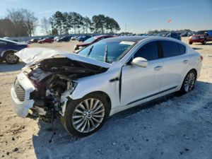 Kia K900 (K9) 5.0L 8 2015