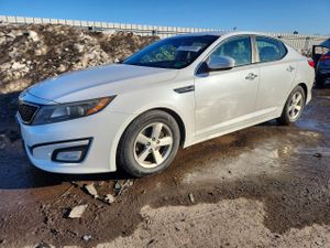 Kia Optima LX 2.4L 4 2015