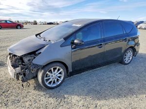 Toyota Prius 1.8L 4 2012