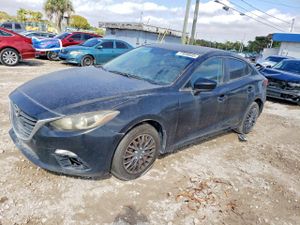 Mazda 3 SV 2.0L 4 2015
