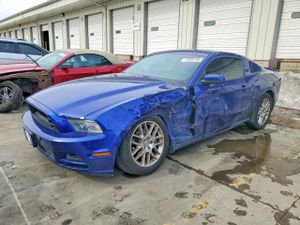 Ford Mustang 3.7L 6 2013