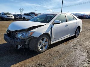 Toyota Camry HYBRID 2.5L 4 2014