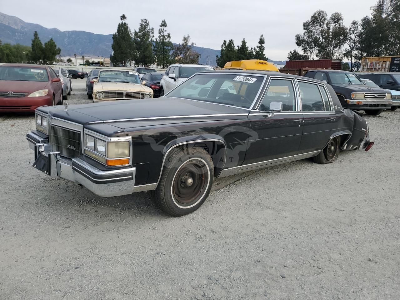 Cadillac Fleetwood 4.1L 8 1984