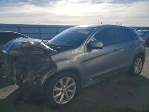Mitsubishi Outlander 2.0L 4 2015