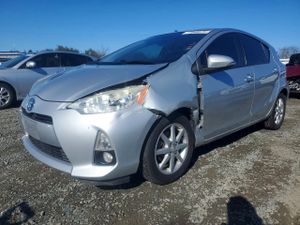 Toyota Prius 1.5L 4 2013