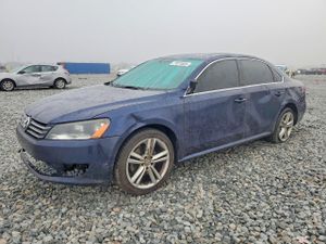 Volkswagen Passat SE 1.8L 4 2014