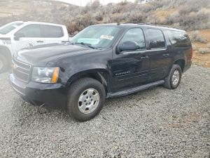 Chevrolet Suburban K1500 LT 5.3L 8 2012